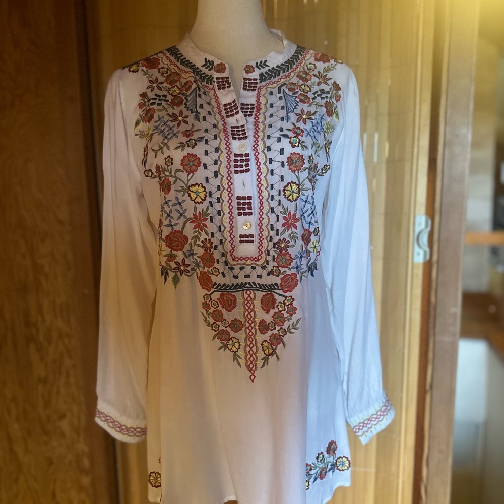 Scully Embroiderd Tunic